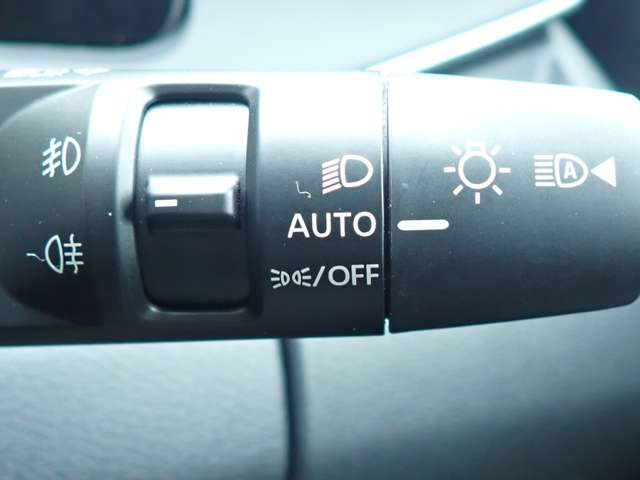 U00048314773_11_001.jpg