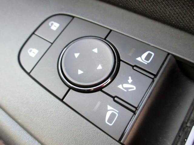 U00048252517_60_001.jpg