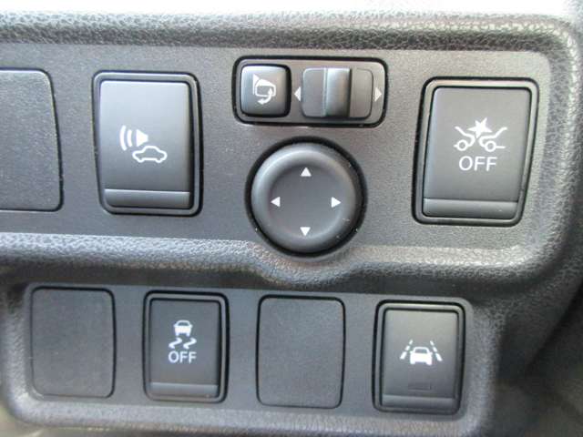U00048015363_30_002.jpg