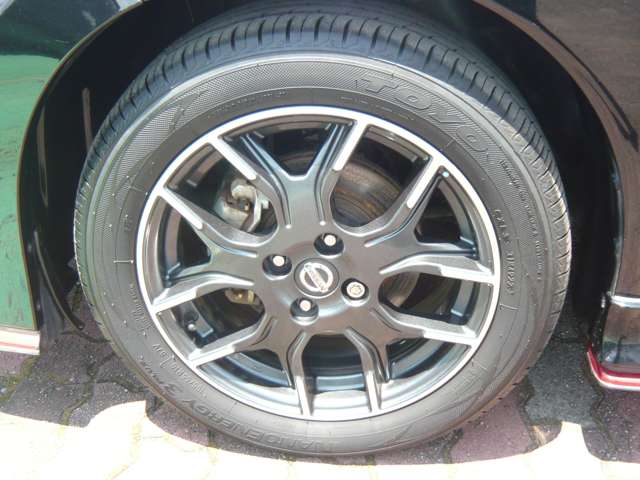 U00047516733_36_001.jpg