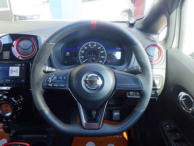 U00047781138_10_001.jpg