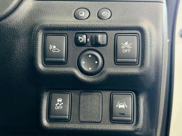 U00048445253_41_001.jpg