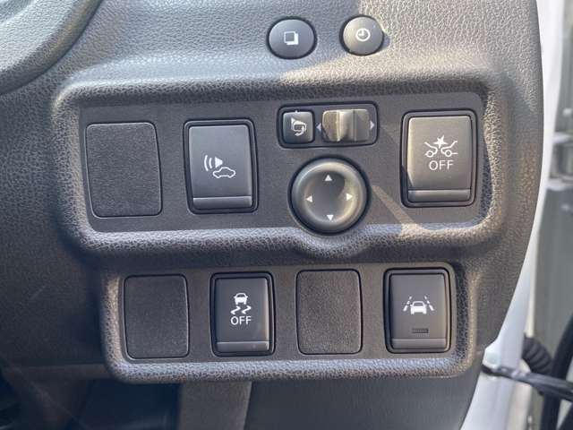 U00048480833_55_002.jpg