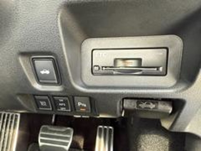 U00047967916_40_001.jpg