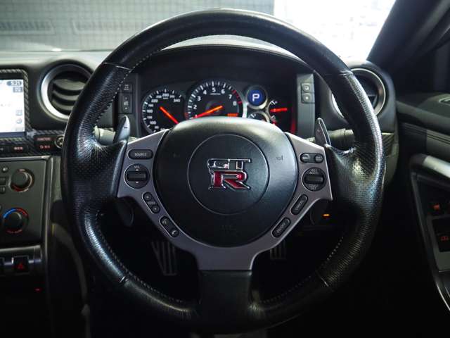 U00048018940_32_001.jpg