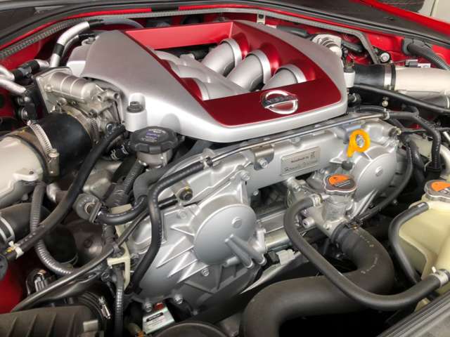 U00037742140_2_001.jpg