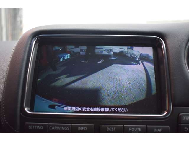 U00047698902_32_002.jpg