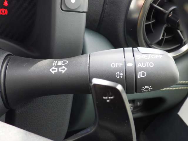 U00048472419_42_003.jpg