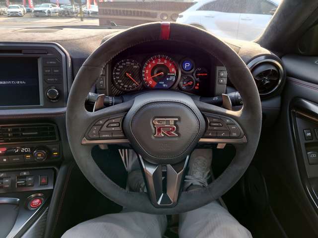 U00048352996_17_001.jpg