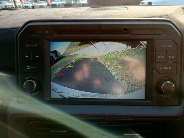 U00048352996_33_001.jpg