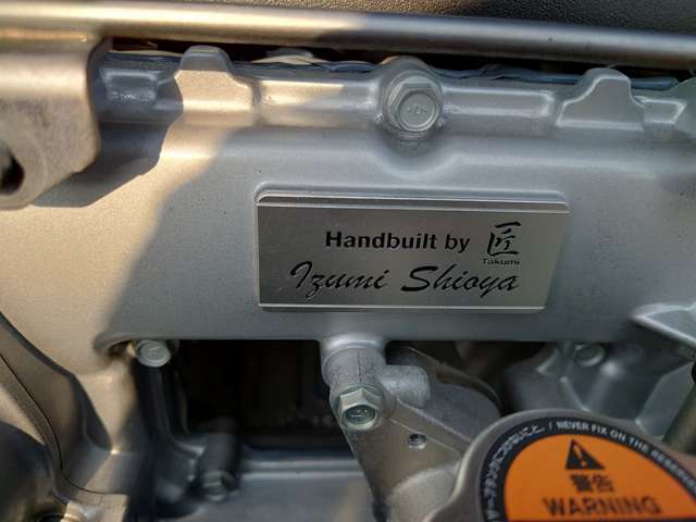 U00048352996_42_001.jpg