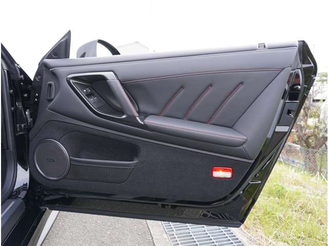U00048477870_41_001.jpg