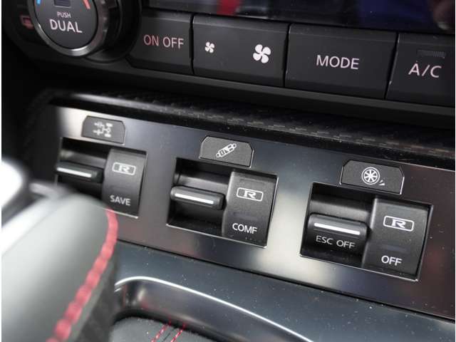 U00048477870_69_001.jpg