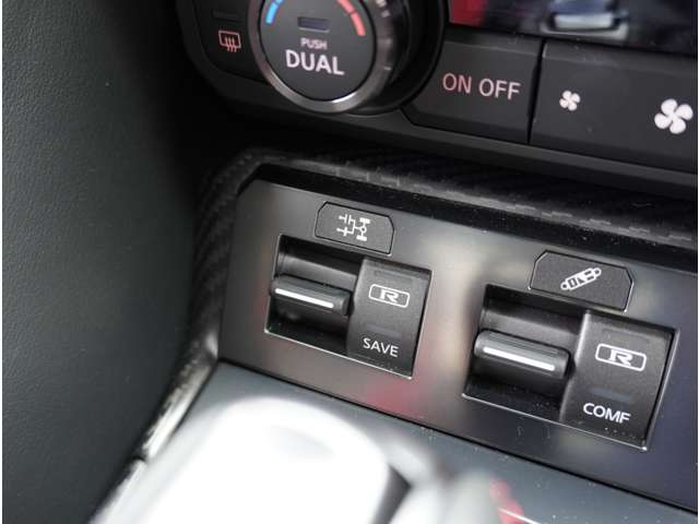 U00048477870_70_001.jpg