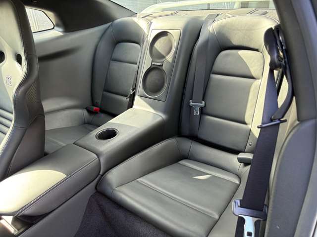 U00047726703_37_001.jpg