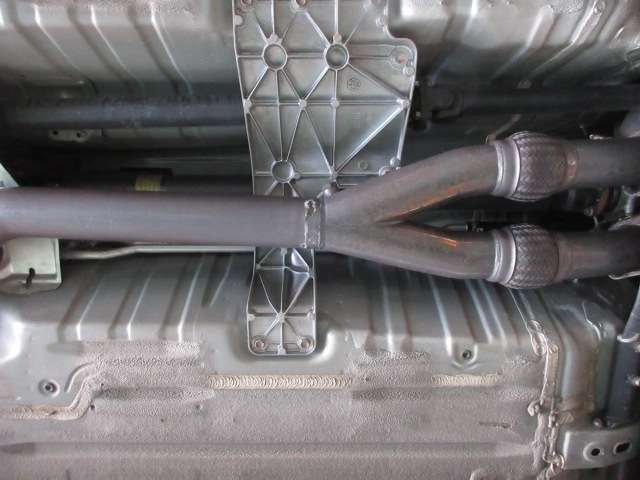 U00047358207_41_001.jpg
