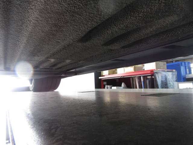 U00047358207_43_001.jpg