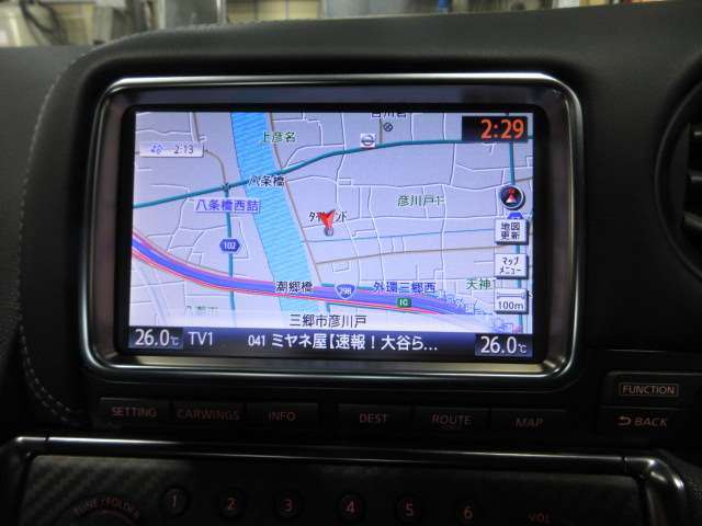 U00048301376_10_001.jpg
