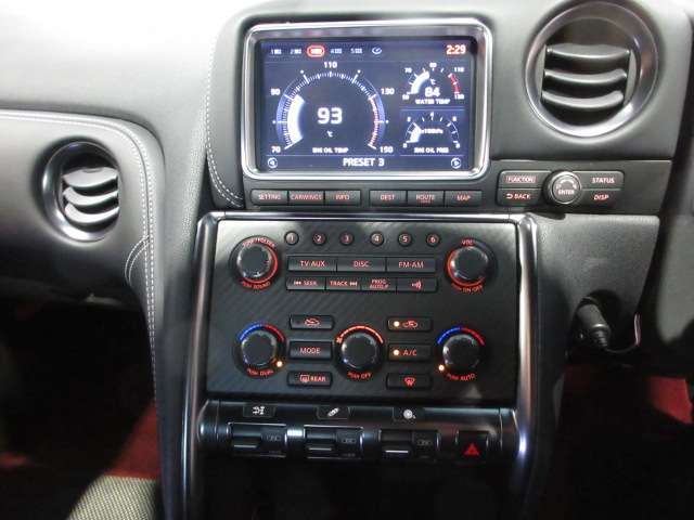 U00048301376_13_001.jpg