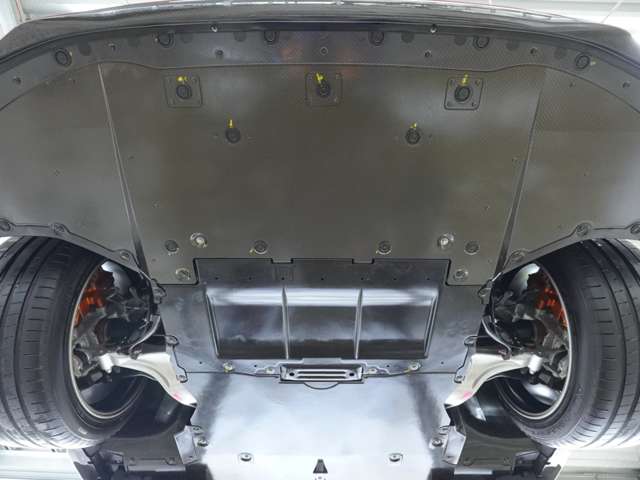 U00043869845_59_001.jpg