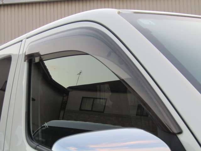 U00048131235_16_003.jpg