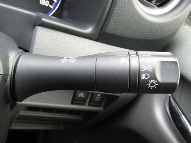 U00048131235_60_003.jpg