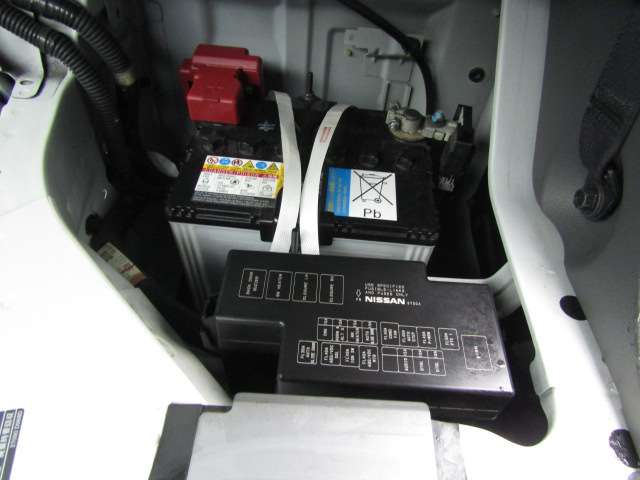U00048131235_74_003.jpg