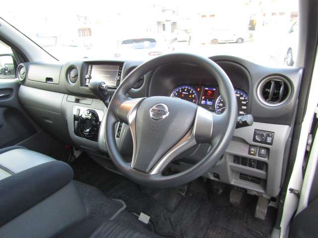 U00048131235_8_003.jpg