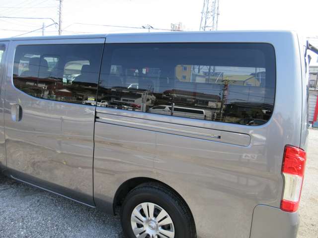 U00048466336_58_001.jpg
