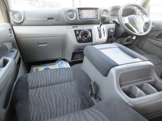 U00048466336_7_001.jpg