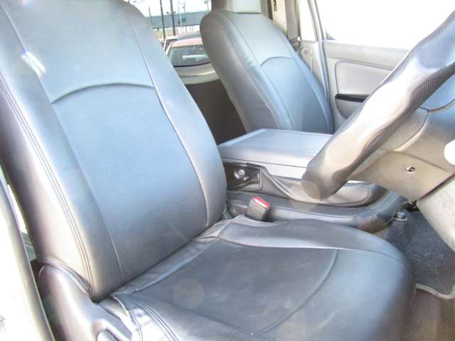 U00047738466_5_001.jpg
