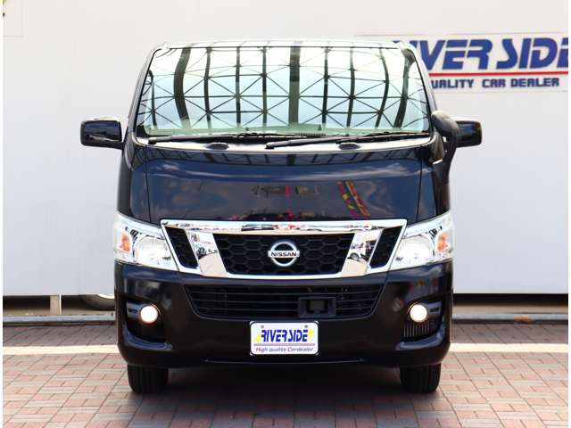 UJ0048634367_55_001.jpg