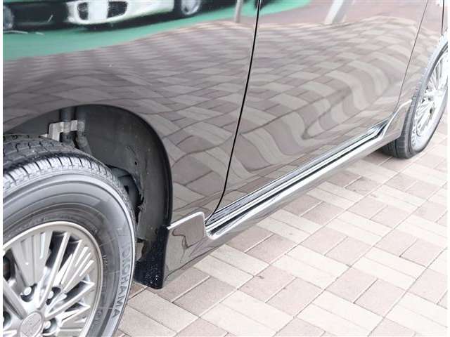 UJ0048545610_40_001.jpg