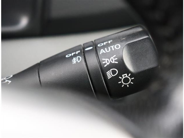 UJ0048545610_47_001.jpg
