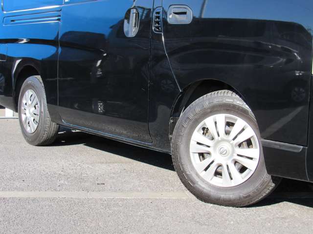 U00047976382_18_001.jpg
