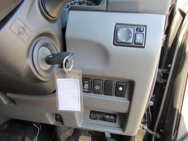 U00047976382_53_001.jpg