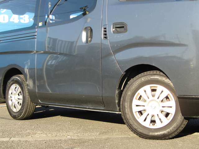 U00047648961_19_001.jpg
