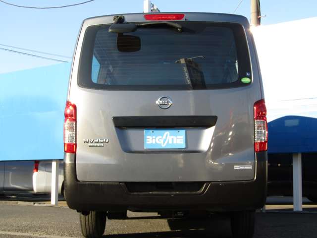 U00047648961_52_001.jpg