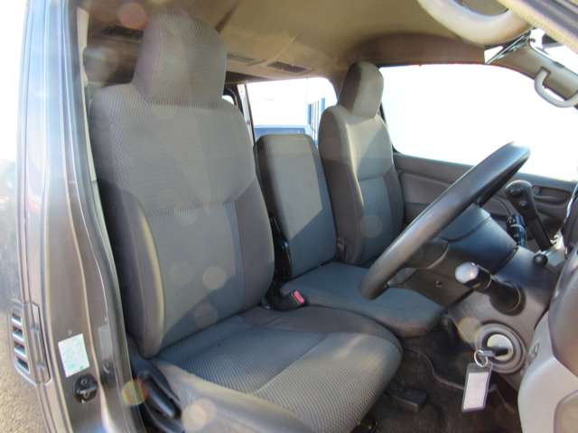 U00048026962_42_001.jpg