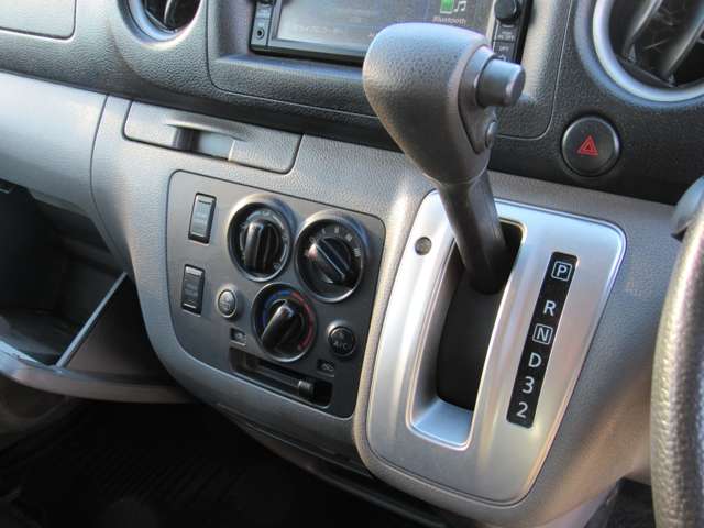 U00048026962_52_001.jpg