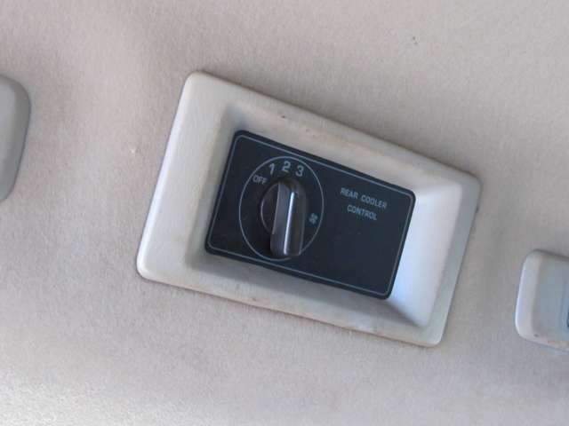 U00048026962_56_001.jpg