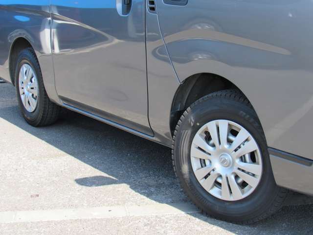U00048170620_17_001.jpg