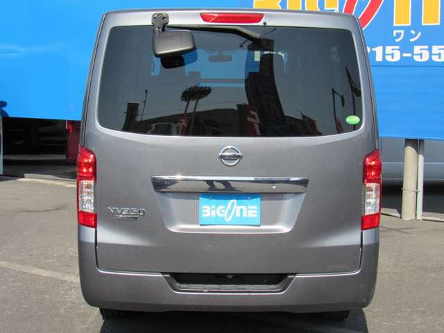 U00048170620_32_001.jpg
