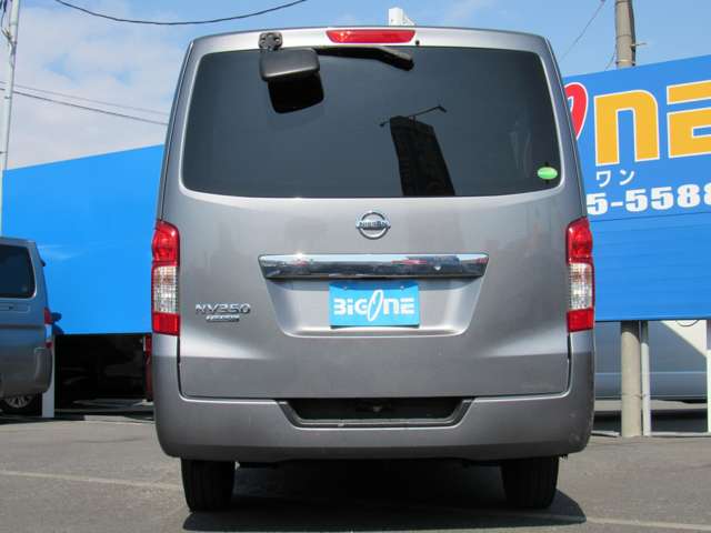 U00048170620_33_001.jpg