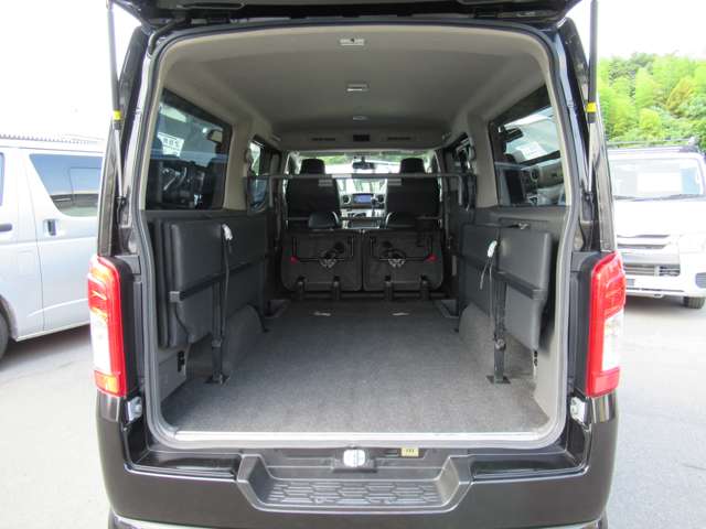 UJ0038961173_4_004.jpg
