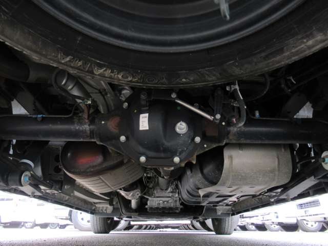 UJ0038961173_88_001.jpg