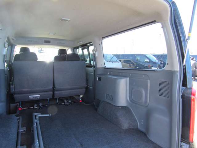 U00047971847_60_001.jpg