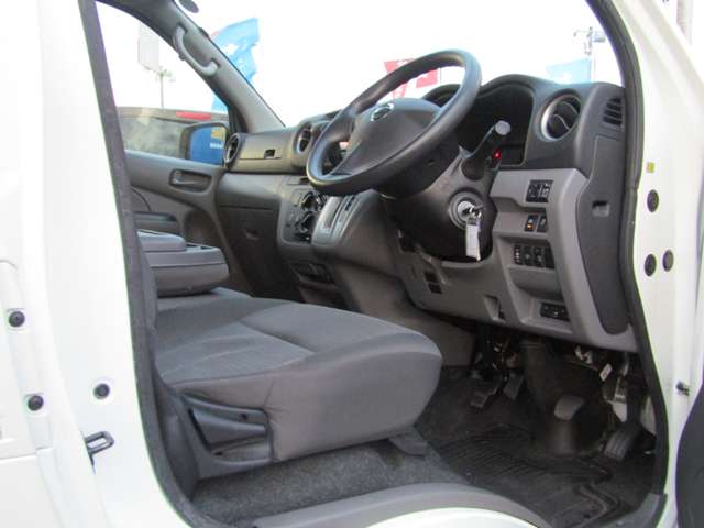 U00047492808_45_001.jpg