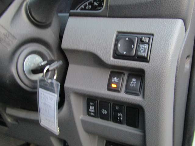 U00047492808_52_001.jpg