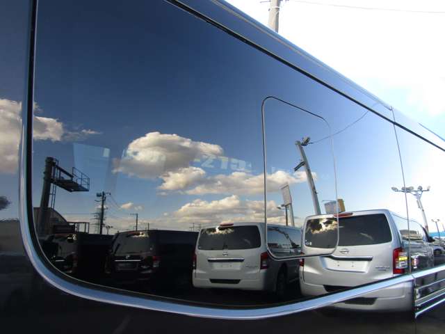 U00047273256_16_001.jpg